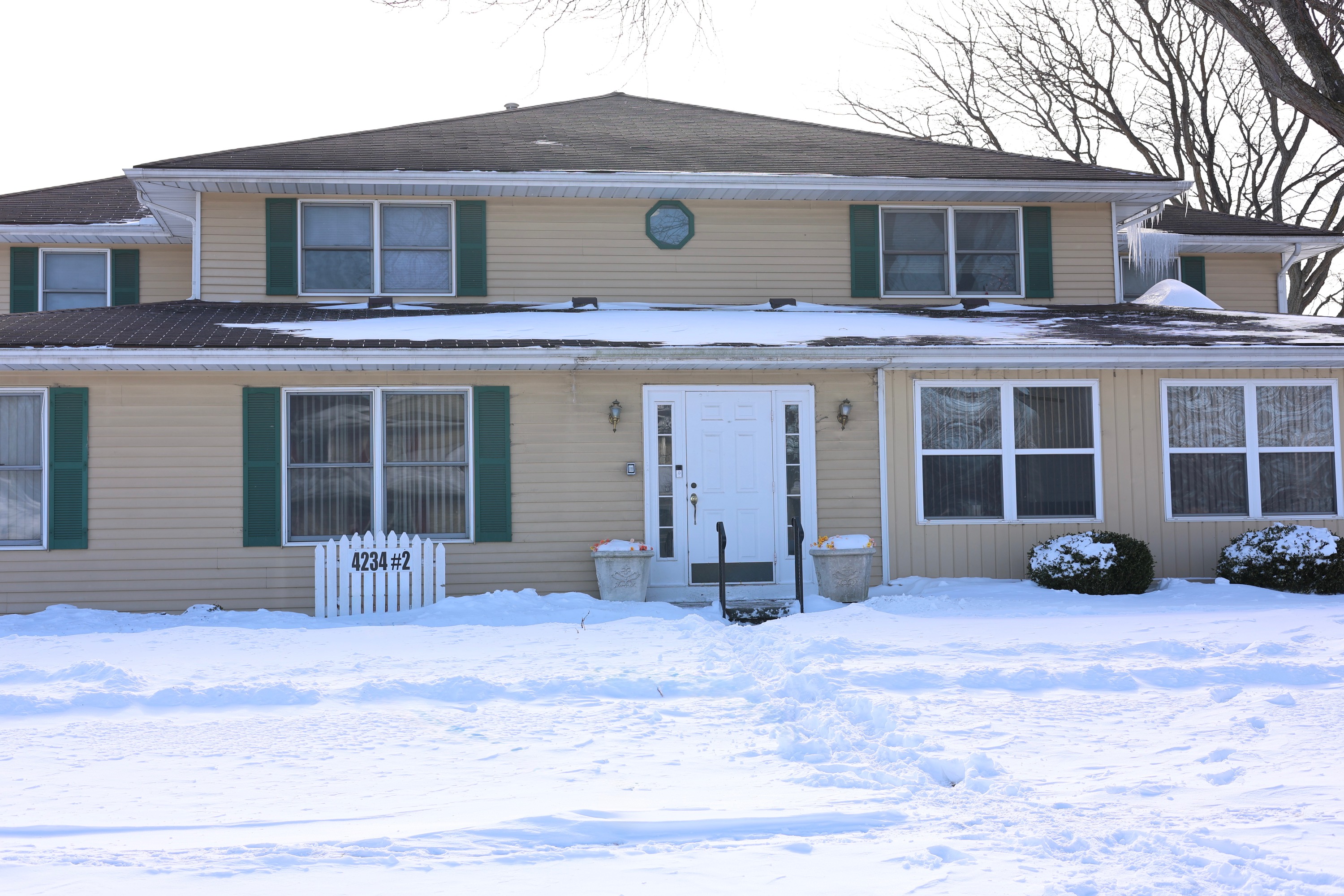 Toledo Parkcliff Building 2 exterior